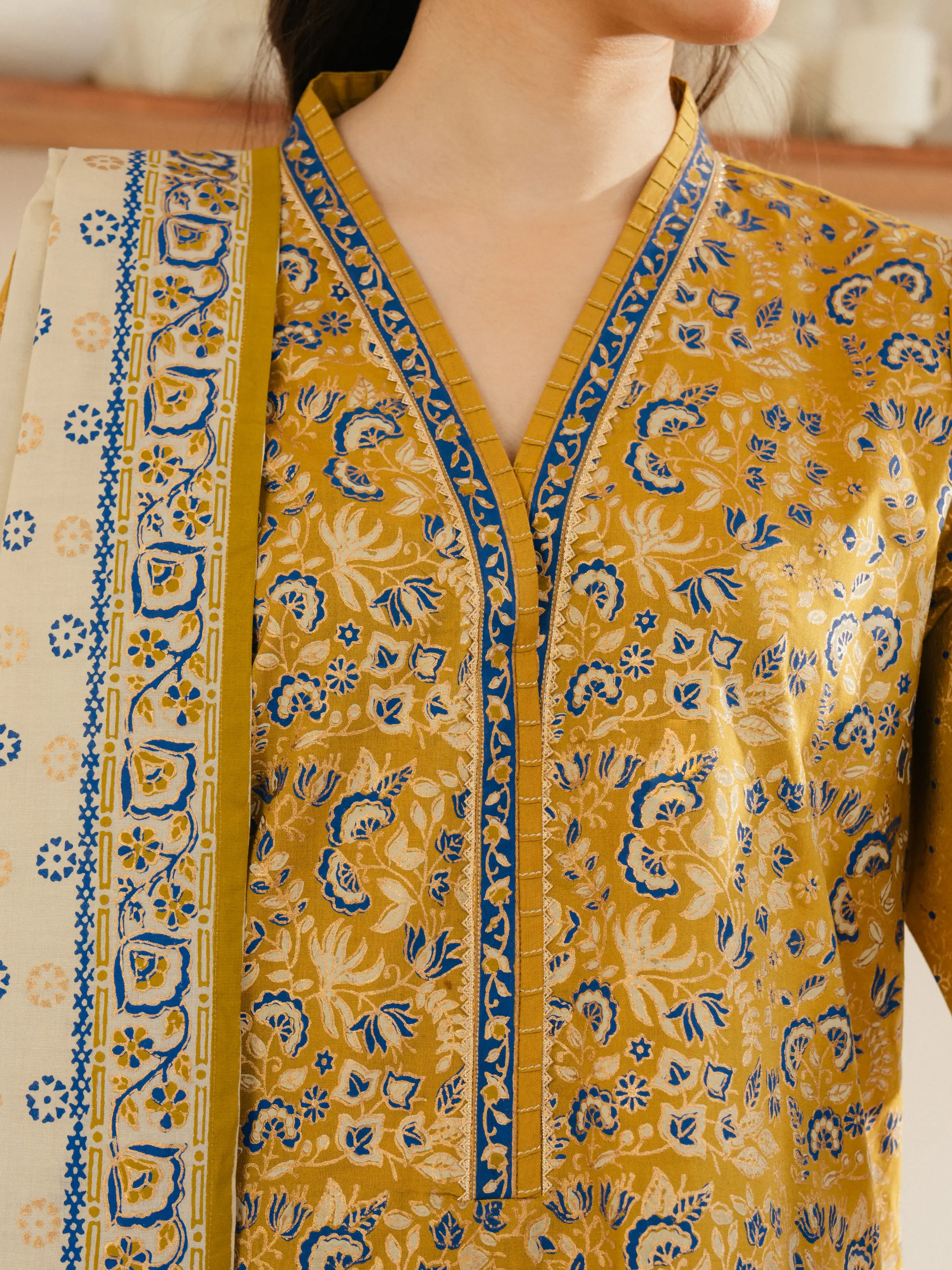 Unstitched Block Print Cambric Suit - EWU5M1-016-3P - Image 6