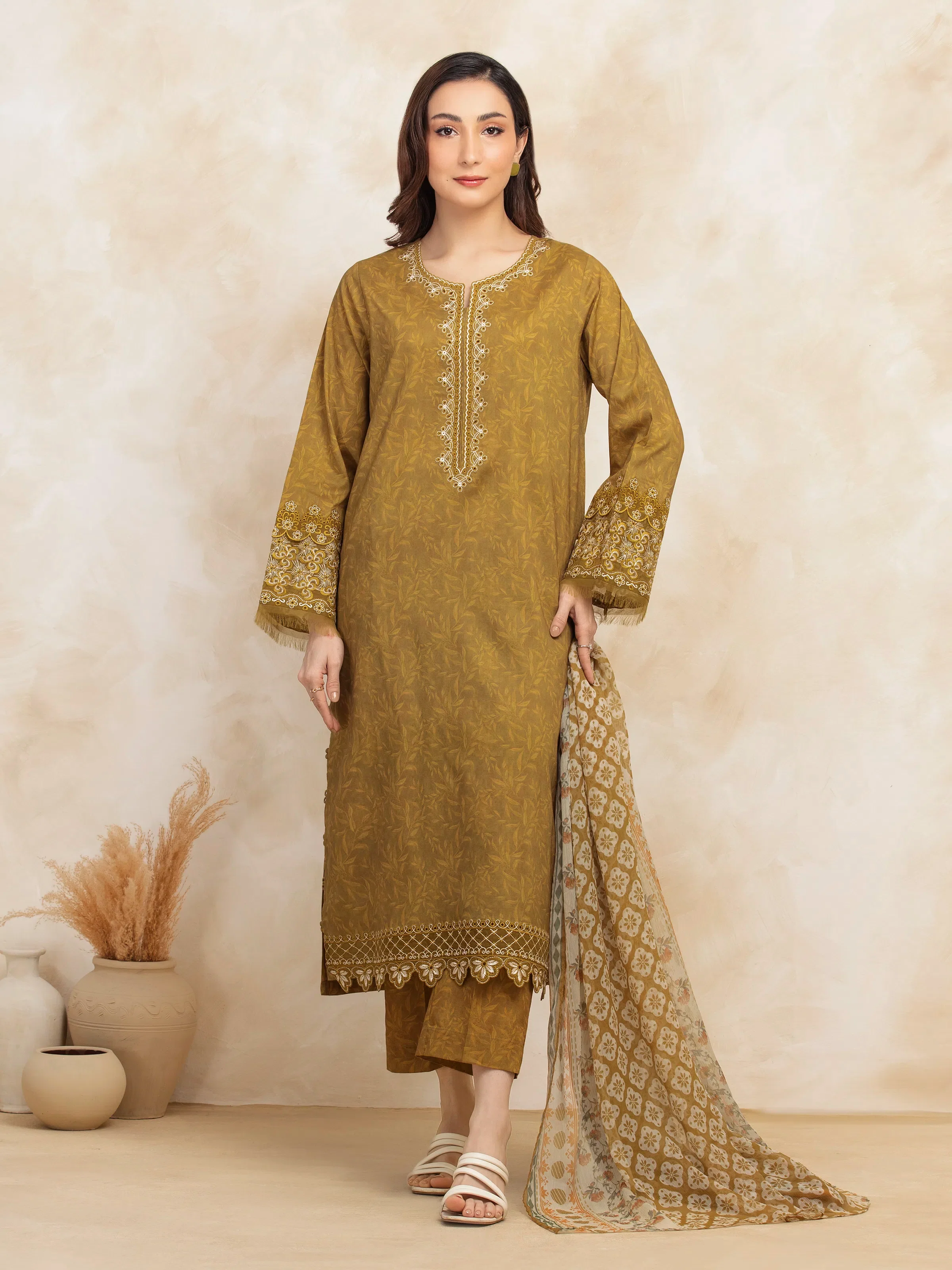 Unstitched Embroidered Lawn Suit - EWU5V1-31095-3P