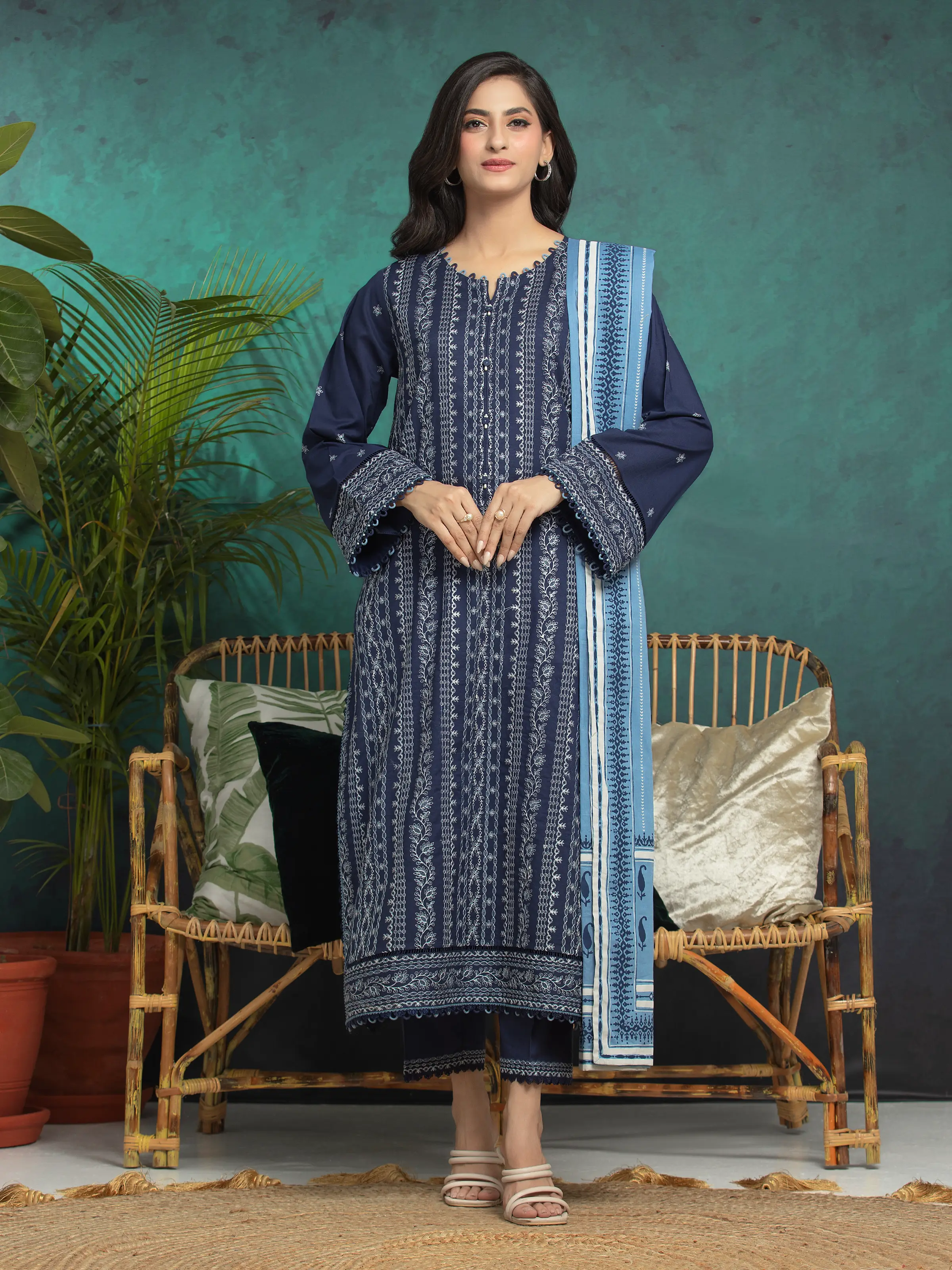 Unstitched Embroidered Cambric Suit - EWU24V2-31011-3P