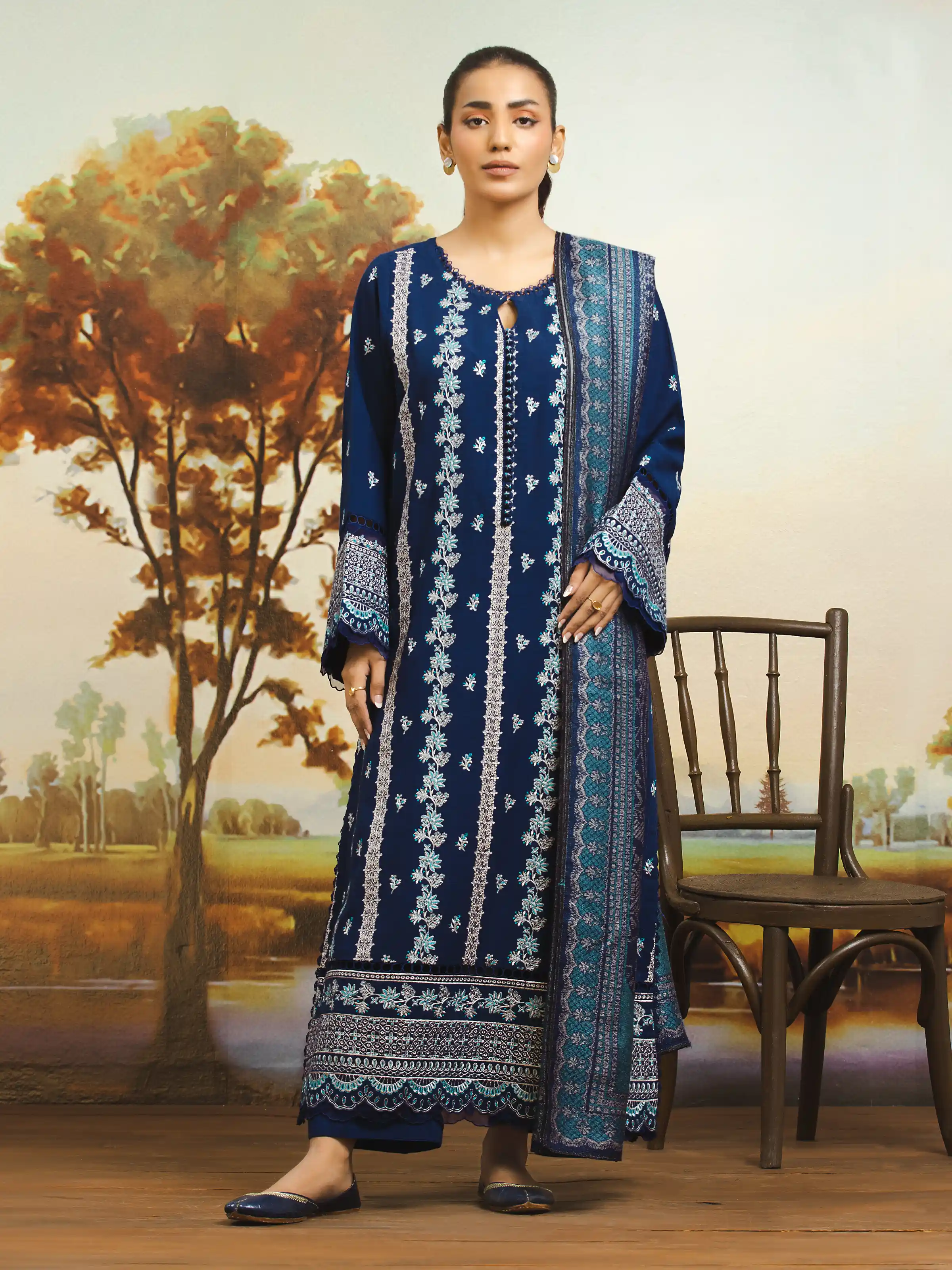 Unstitched Embroidered Marina Twill Suit - EWU24V14-30210-3P