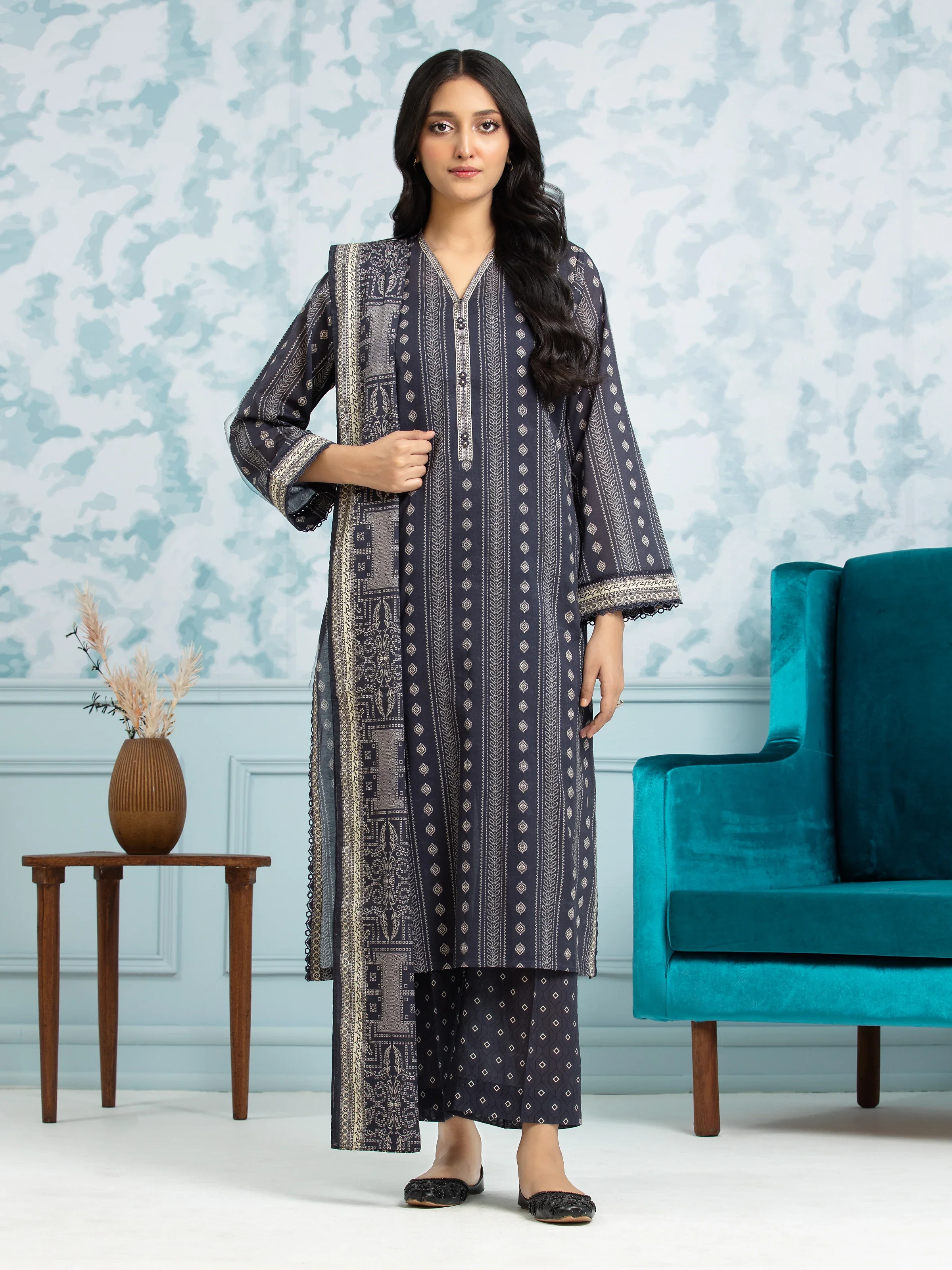 Unstitched Printed Khaddar Suit - EWU24A3-29716-3P