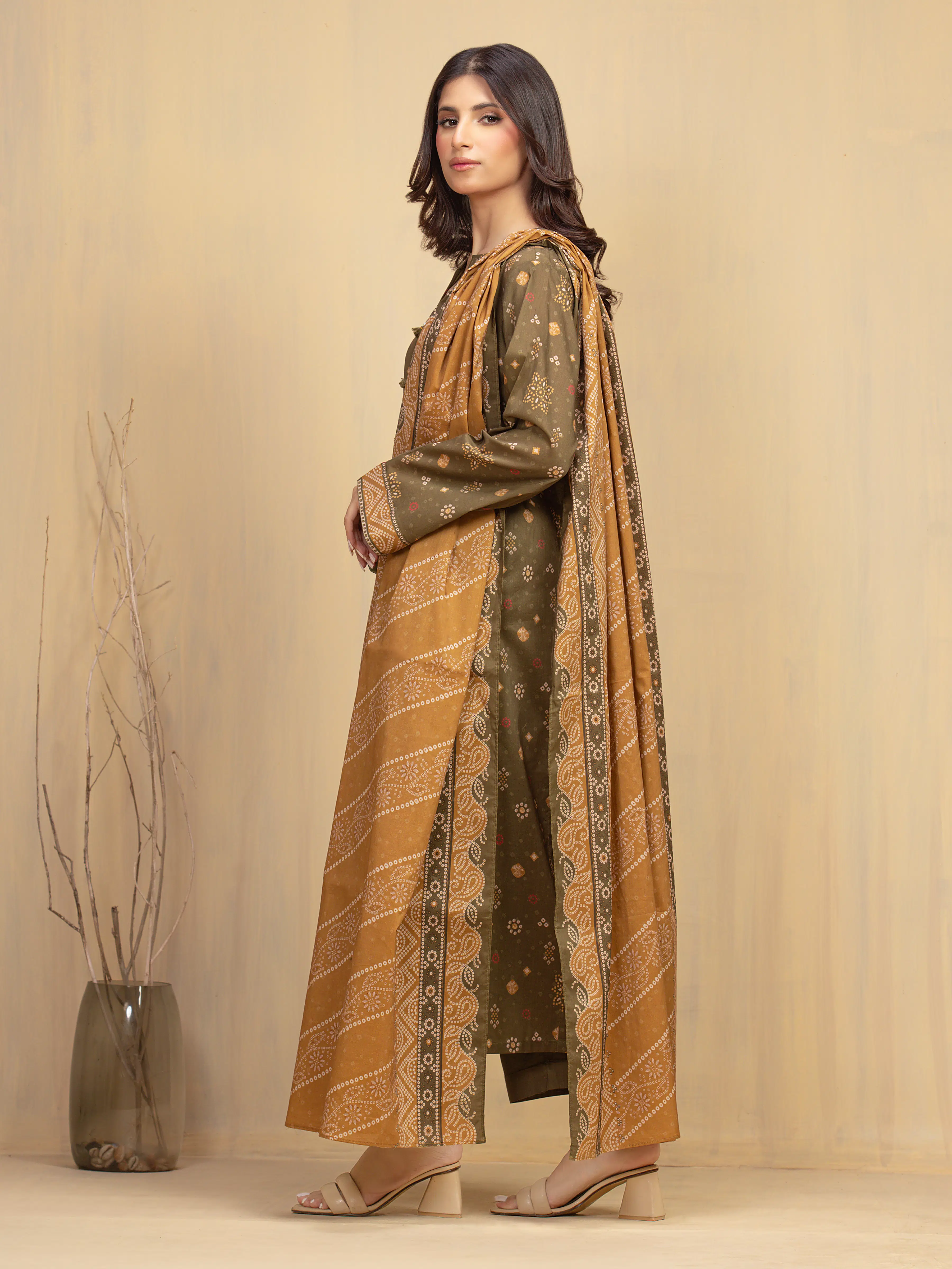 Unstitched Printed Khaddar Suit - EWU5A3-36001-3P - Image 5