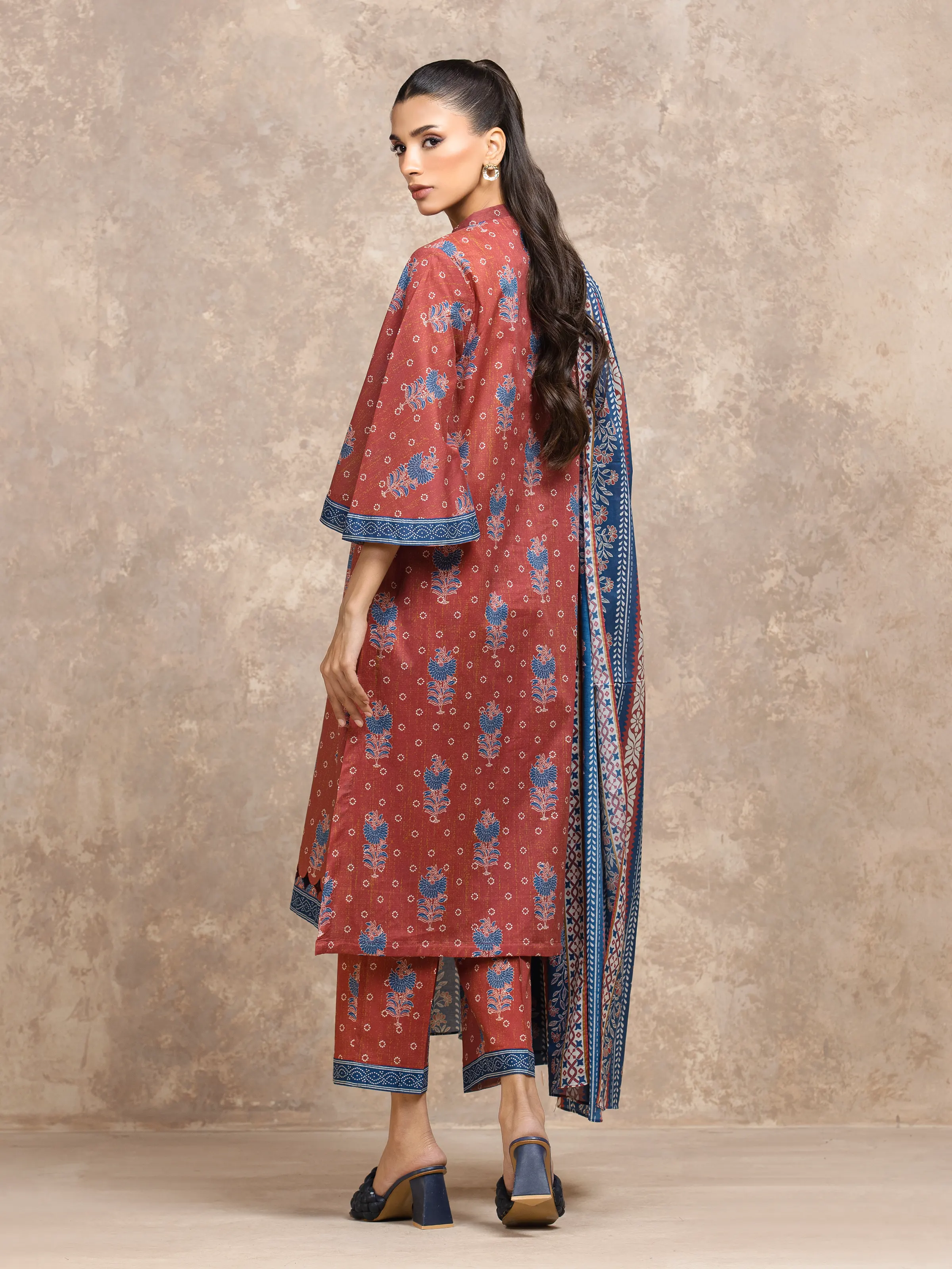 Unstitched Printed Khaddar Shirt - EWU5A3-36131S - Image 5