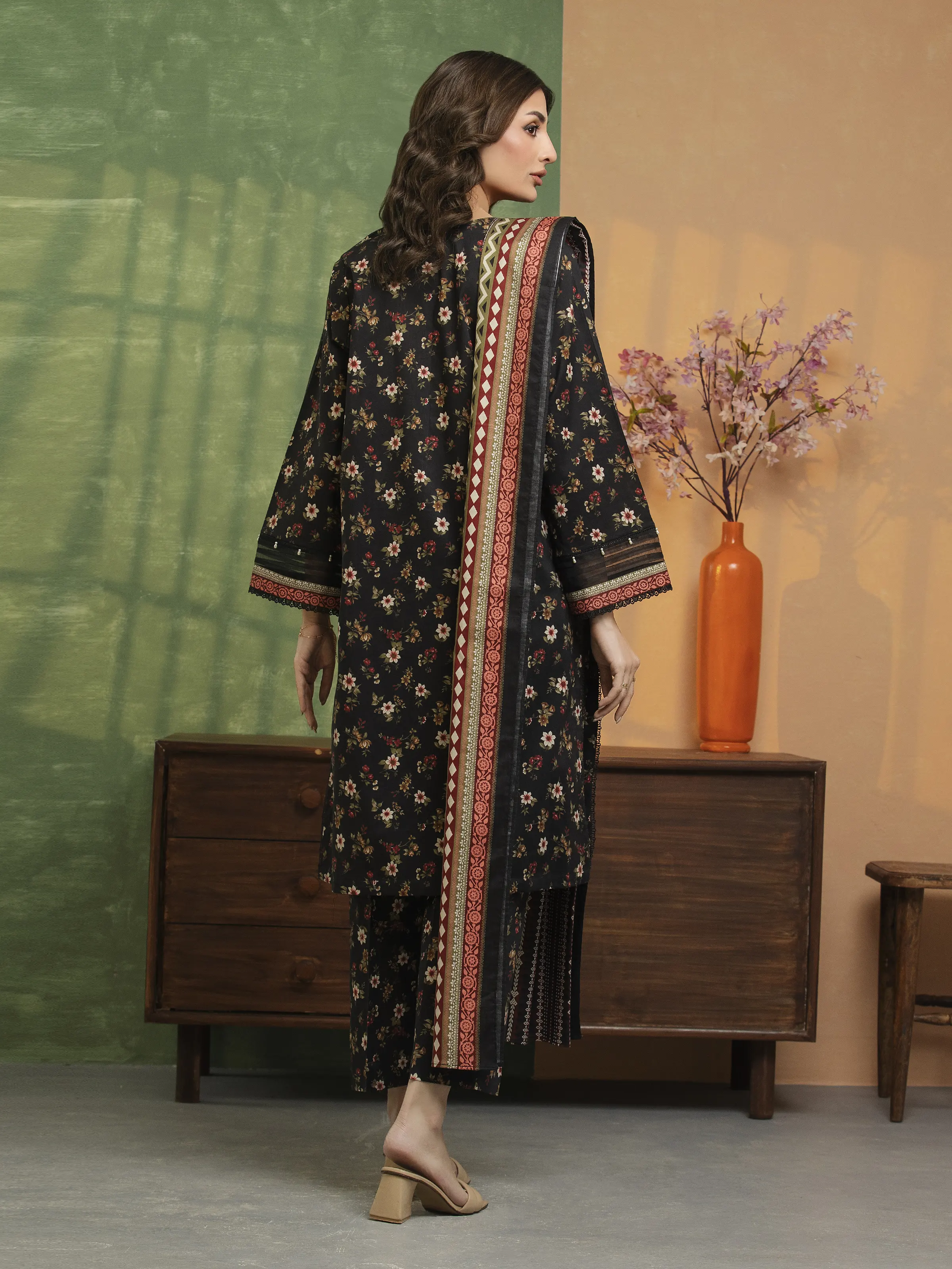 Unstitched  Printed Khaddar Shirt Trouser - EWU5A3-36111ST - Image 5