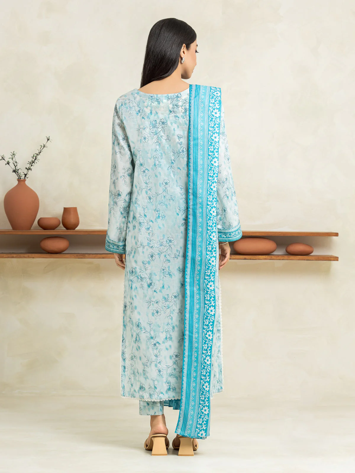 Unstitched Printed Lawn Suit - EWU24A1-29033-3P - Image 4