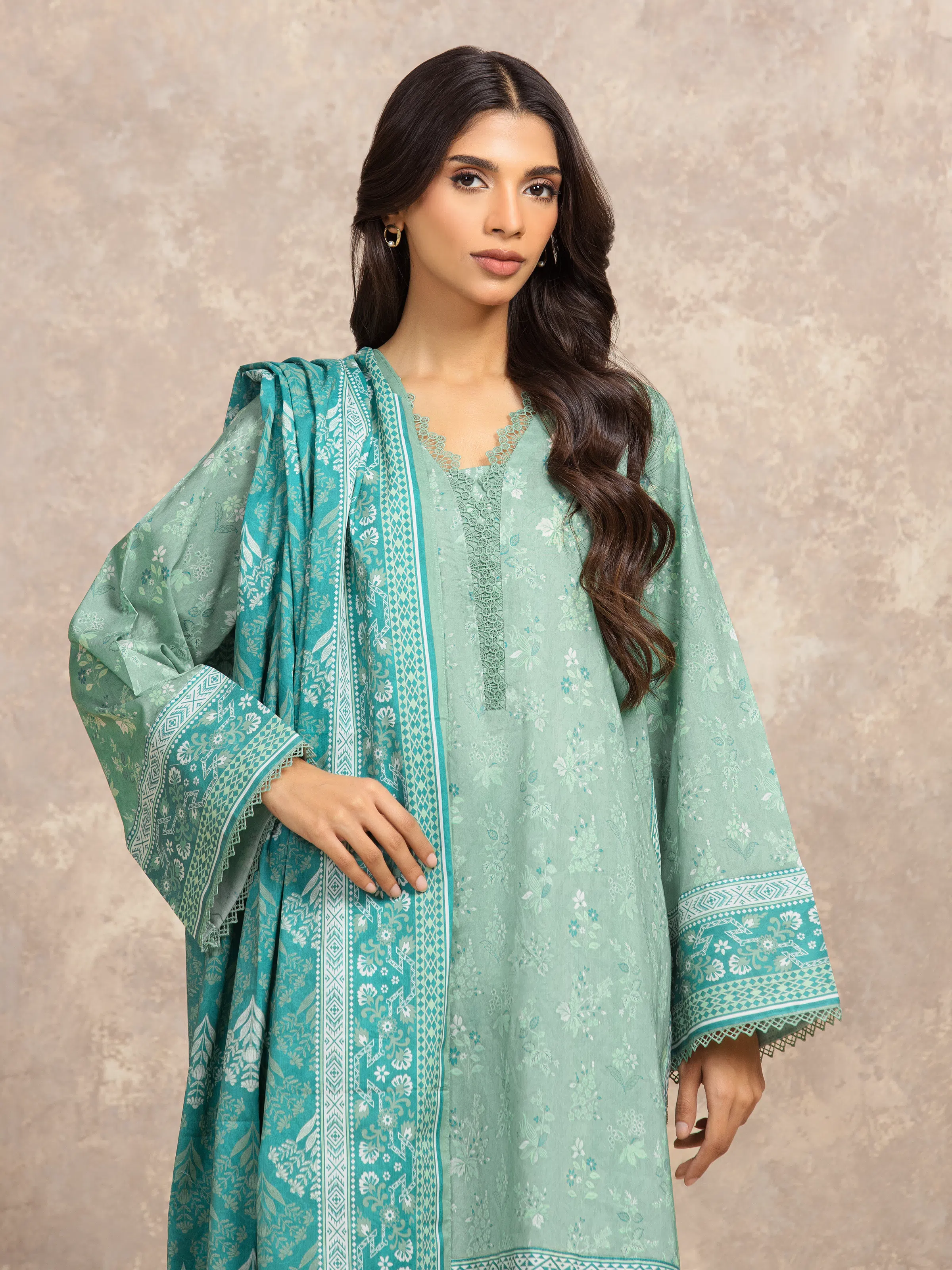 Unstitched Printed Lawn Suit - EWU6A1-36524-3P - Image 2
