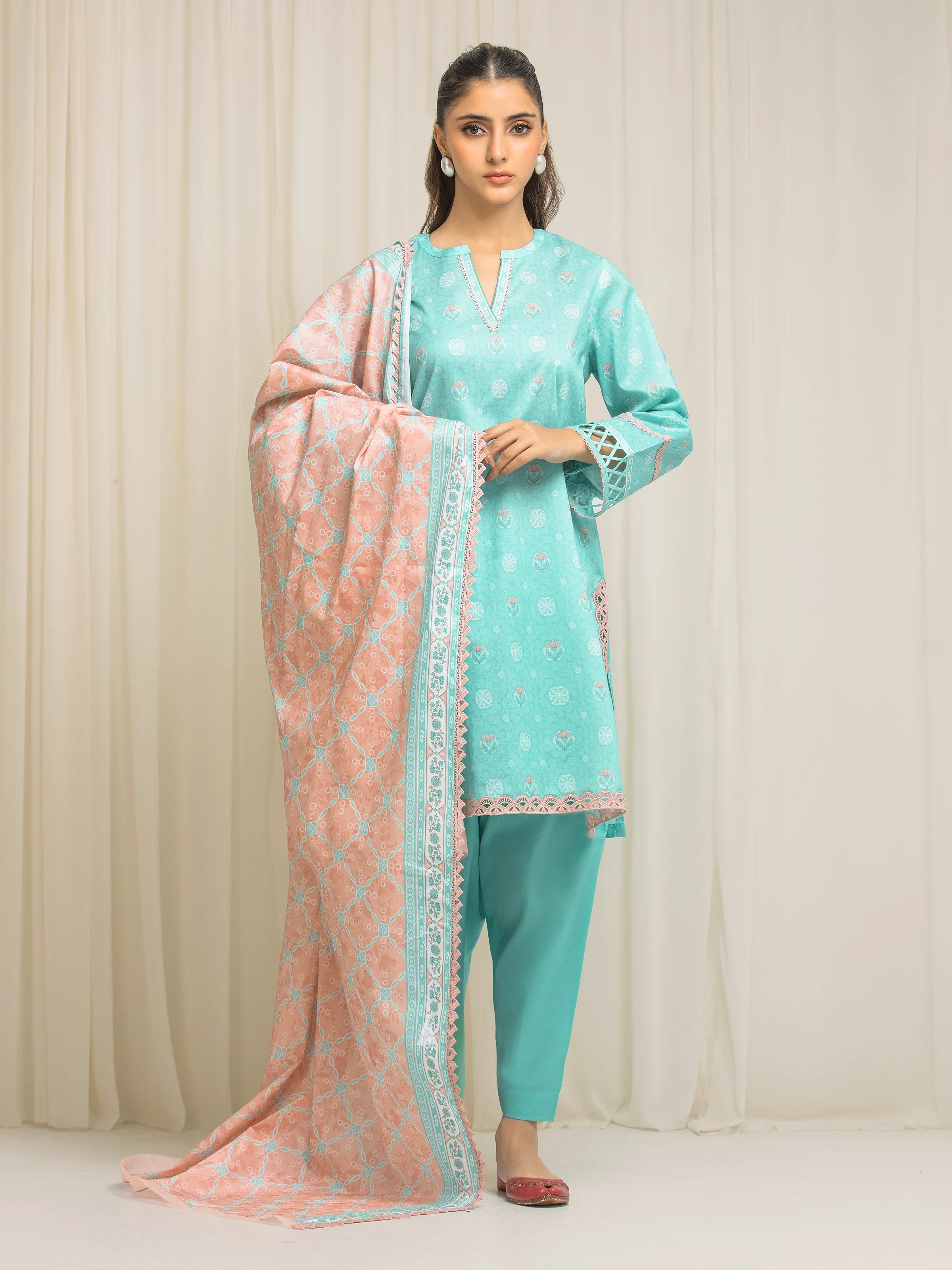 Unstitched Printed Lawn Suit - EWU6A1-36577-3P