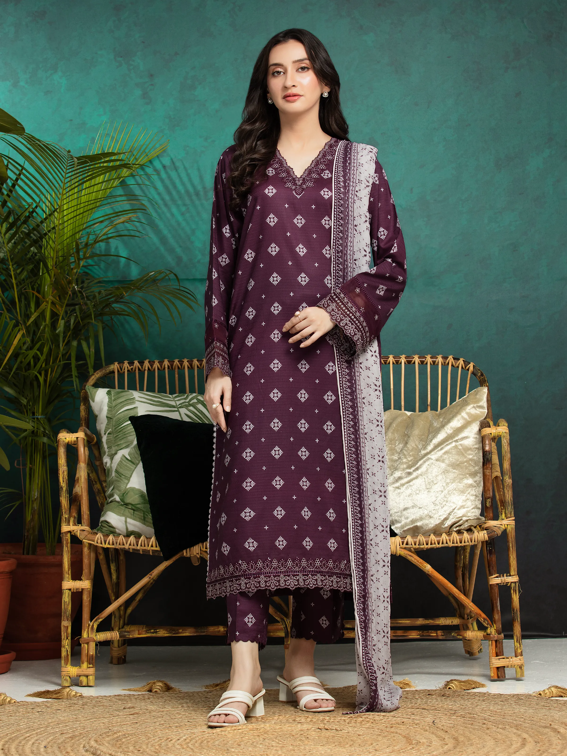 Unstitched Embroidered Dobby Suit - EWU5V7-30369-3P