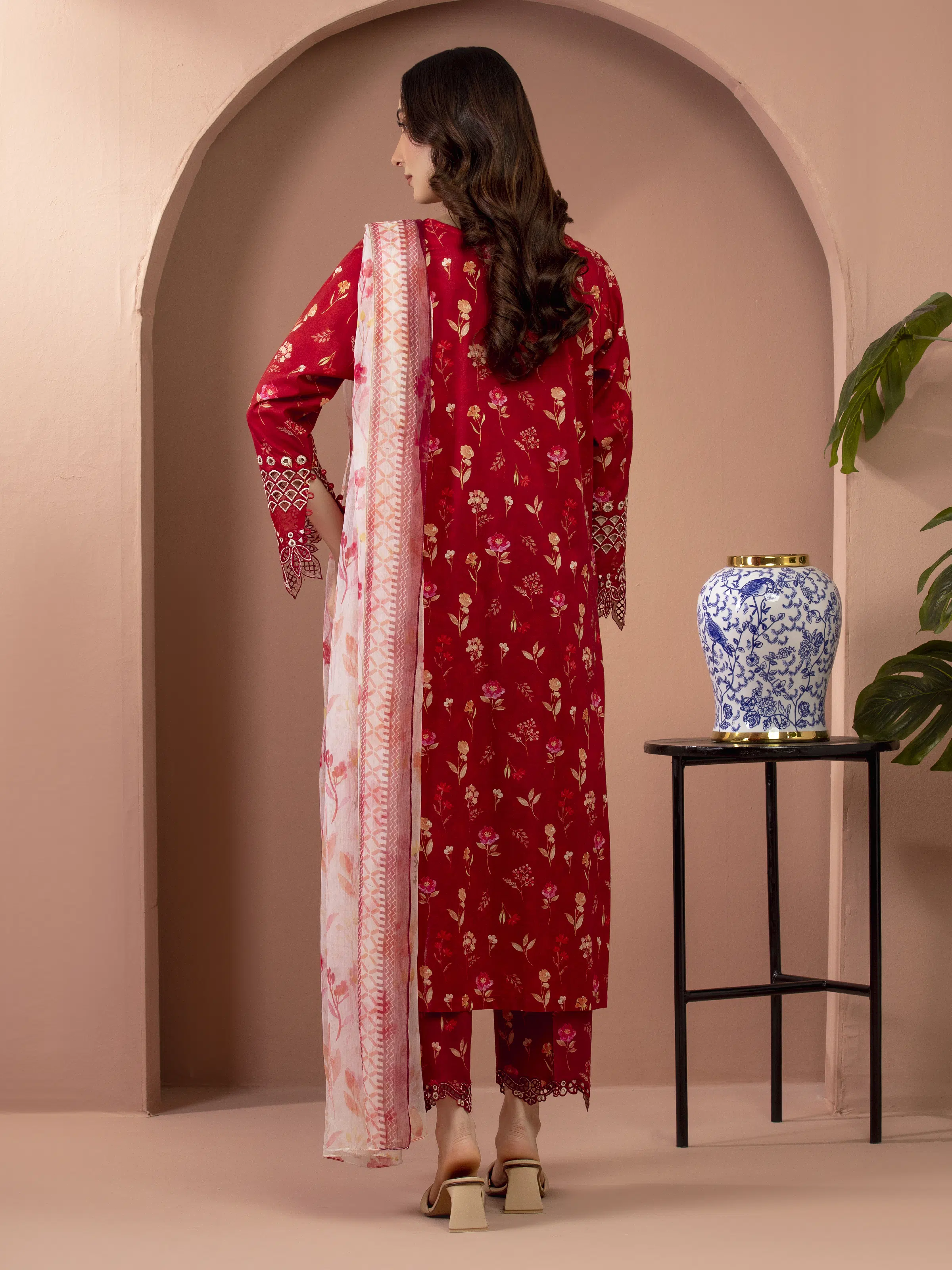 Unstitched Embroidered Lawn Suit - EWU5V1-31454-3P - Image 2