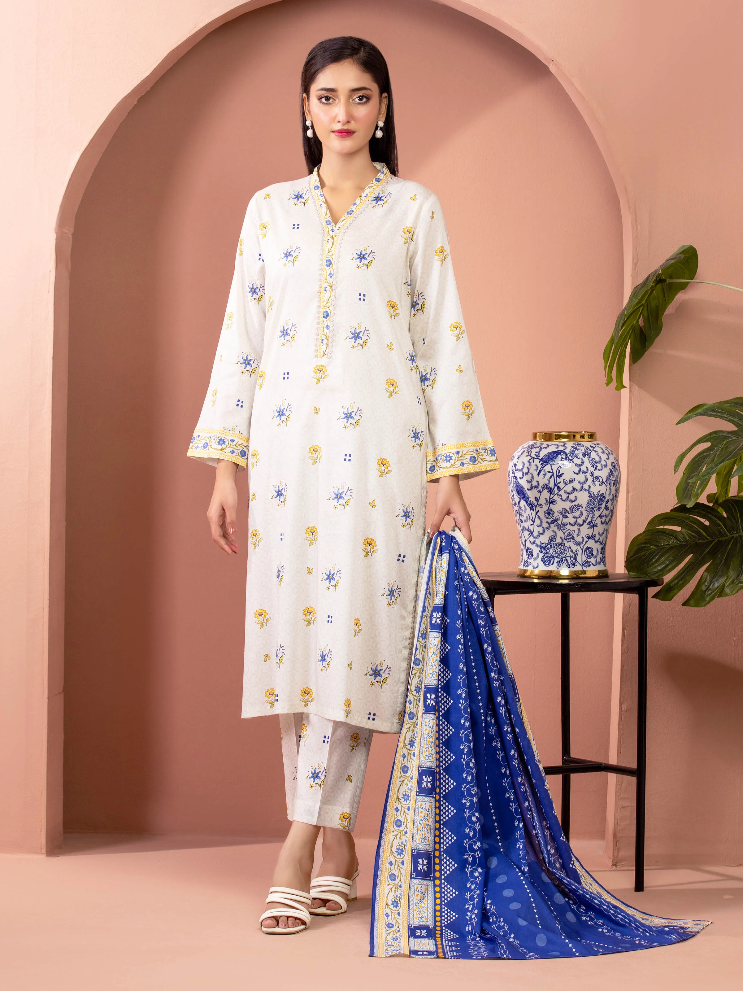 Unstitched Printed Lawn Suit - EWU5A1-35612-3P