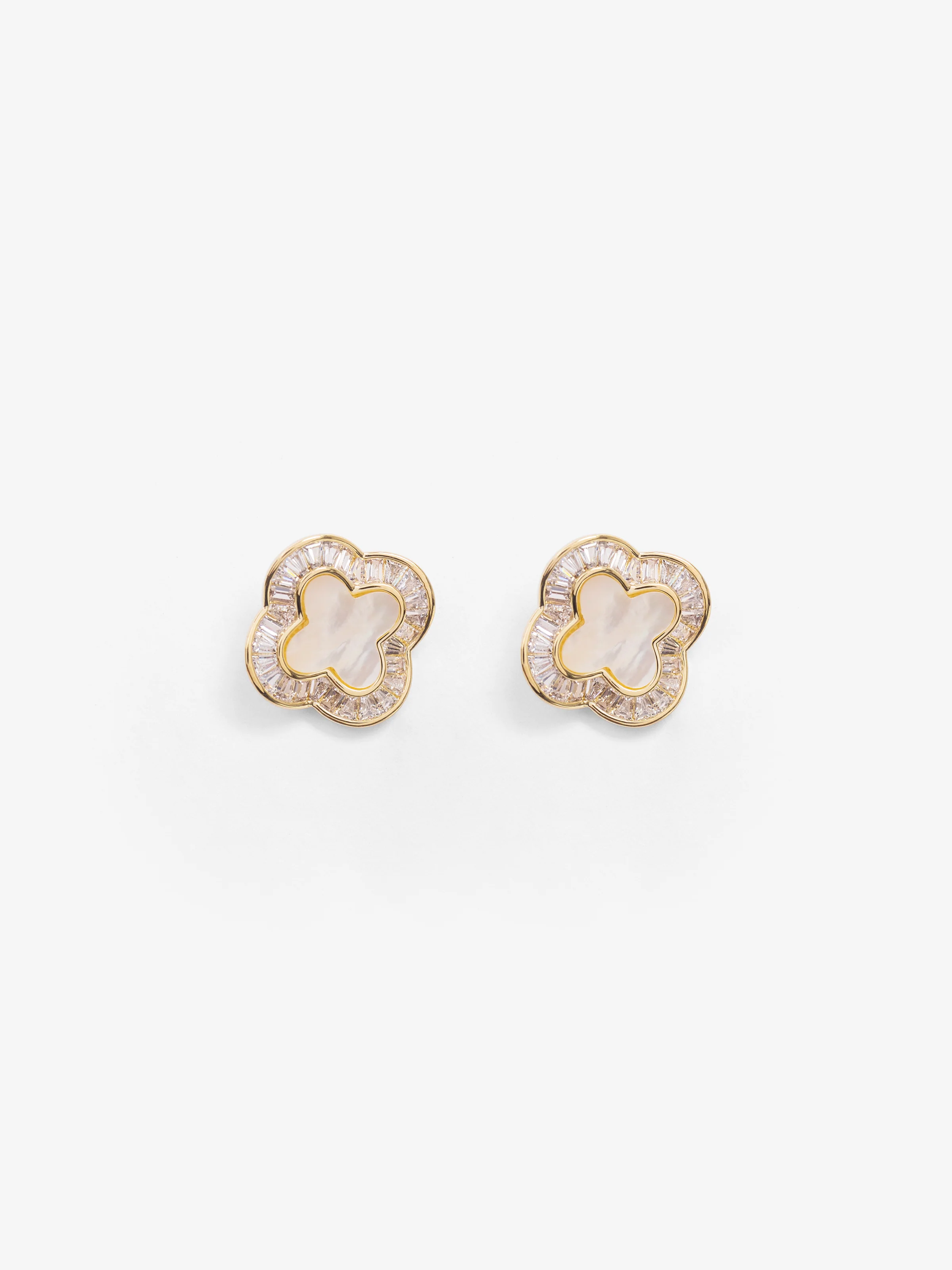Petal Glow Gold Studs - EAWE5-136